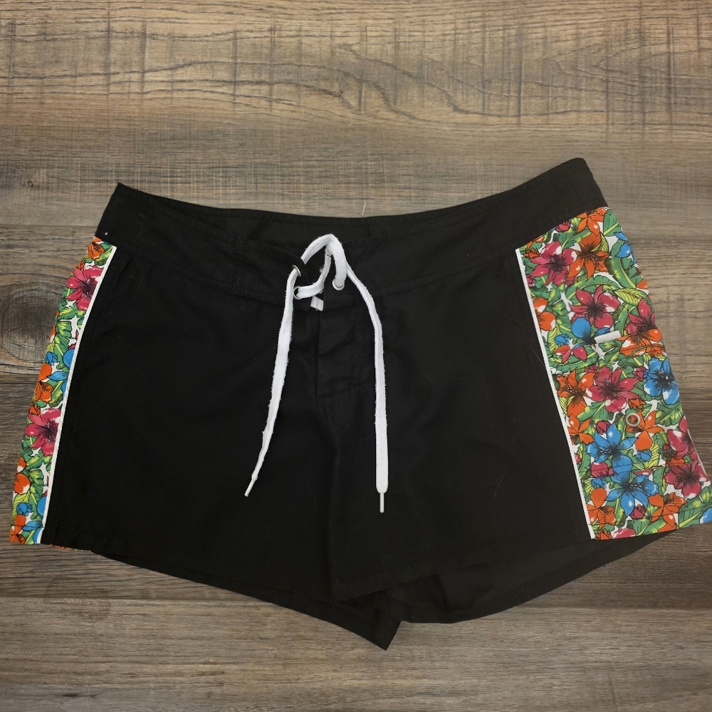 Miken Swim Floral Accent Black Women's Swim Shorts